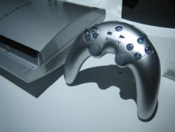 Kan vi få Playstation-batarangen nu? Kthnxbai!